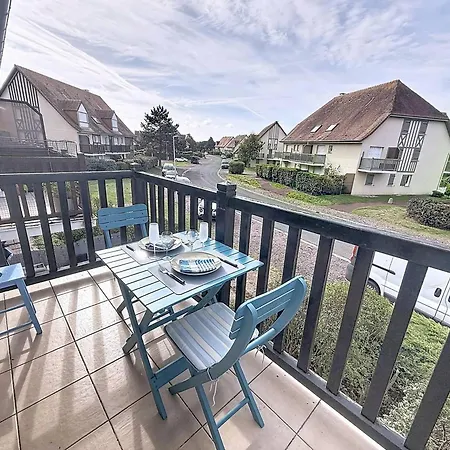 Duplex A Deux Pas De La - 4 Pers. *